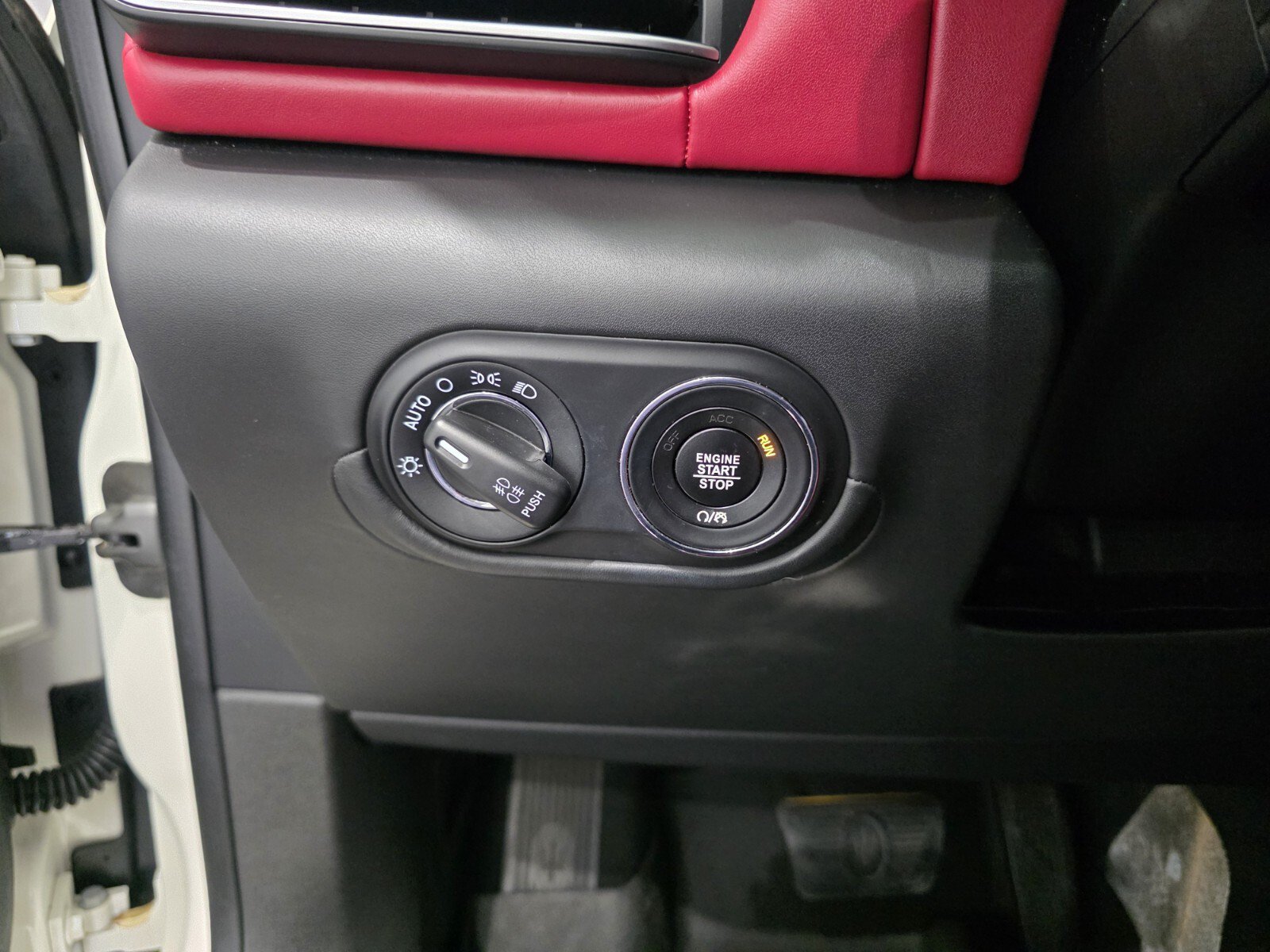 Used 2021 Maserati Levante GranLusso AWD/4WD image 19