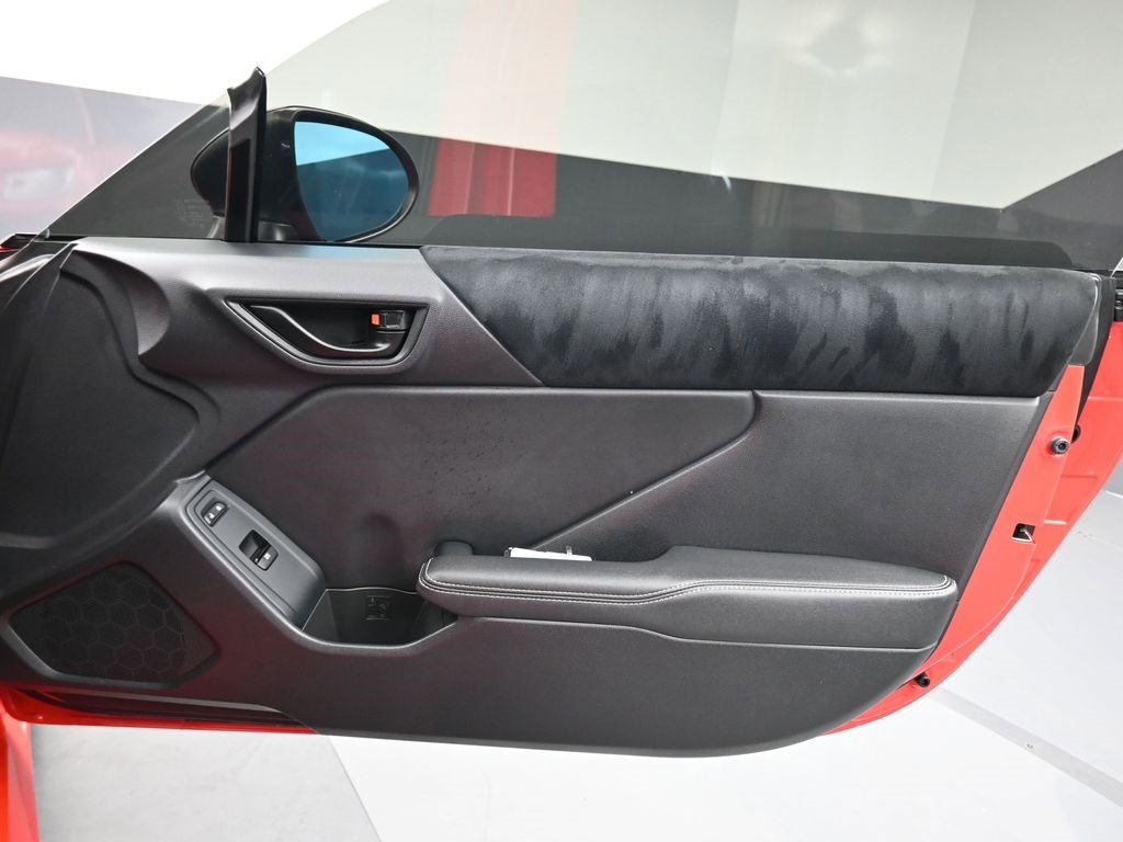 Used 2023 Toyota GR86 Premium image 29