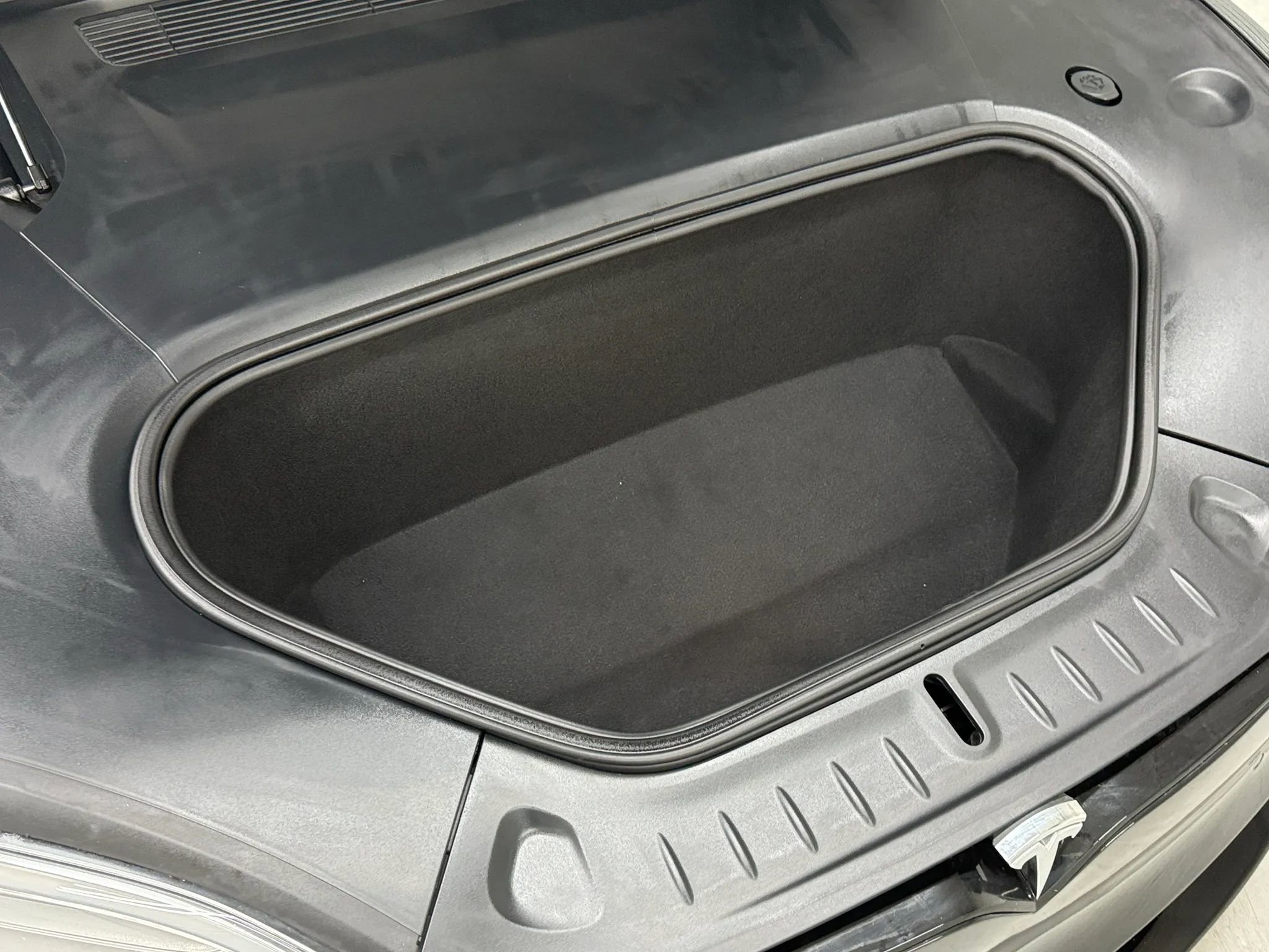 Used 2021 Tesla Model S Plaid image 44