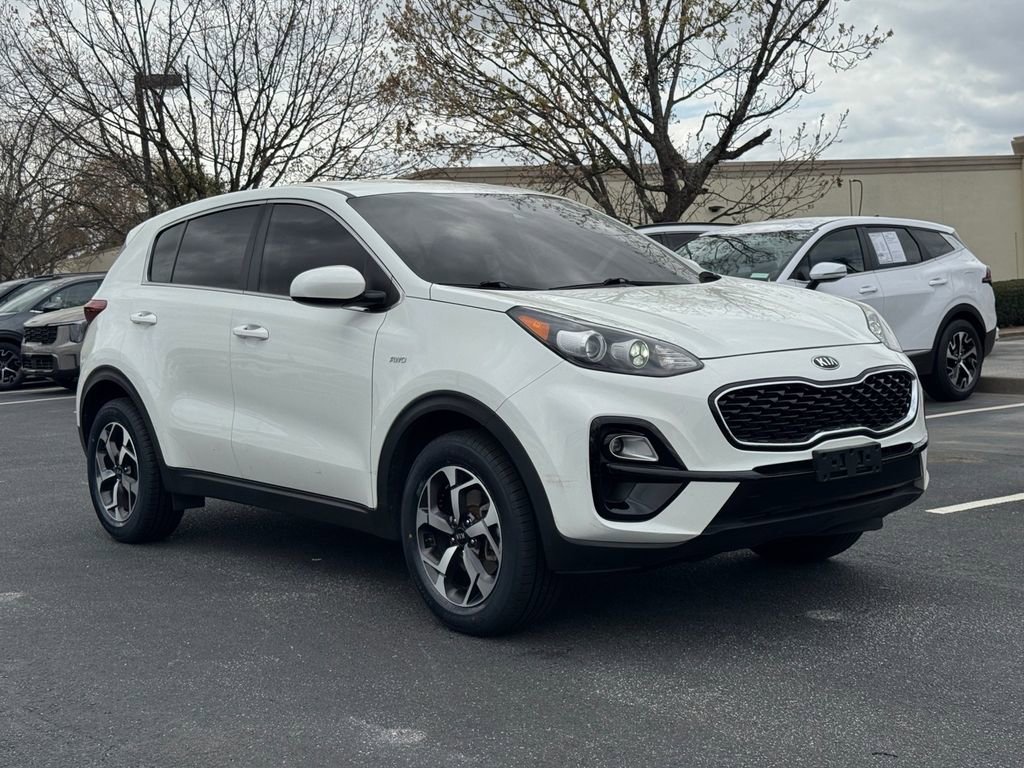 Used 2021 Kia Sportage LX image 1