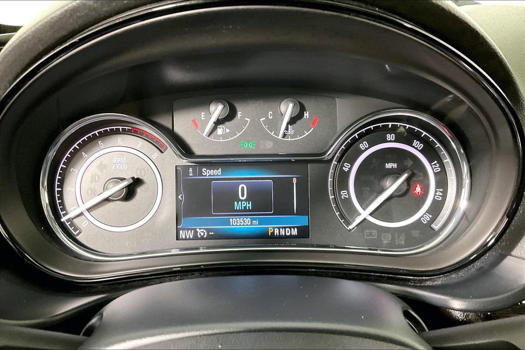 Used 2017 Buick Regal Sport Touring image 18