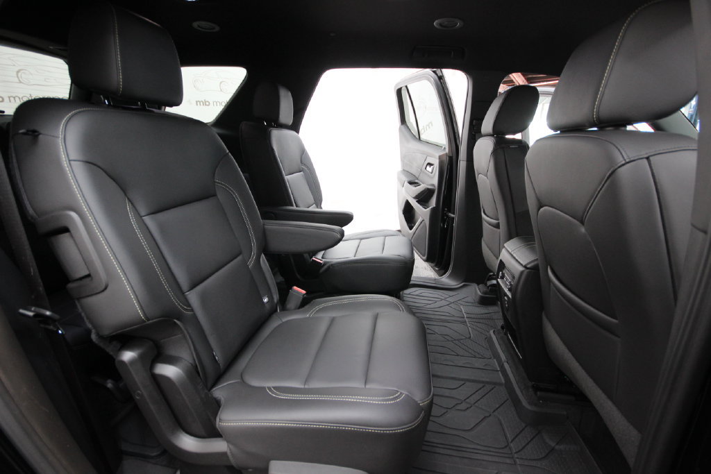 Used 2022 Chevrolet Traverse LT w/ LPO, Floor Liner Package AWD/4WD image 31
