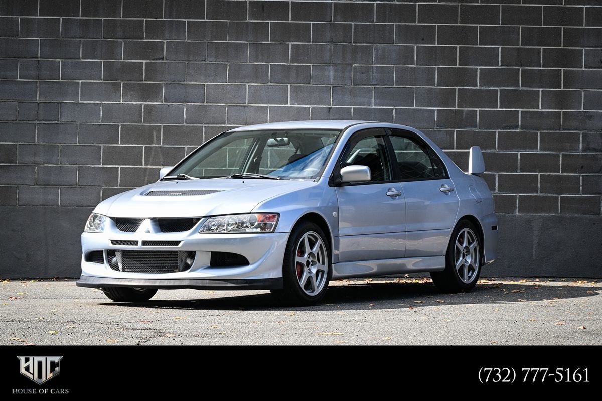 Used 2005 Mitsubishi Lancer Evolution AWD/4WD image 1