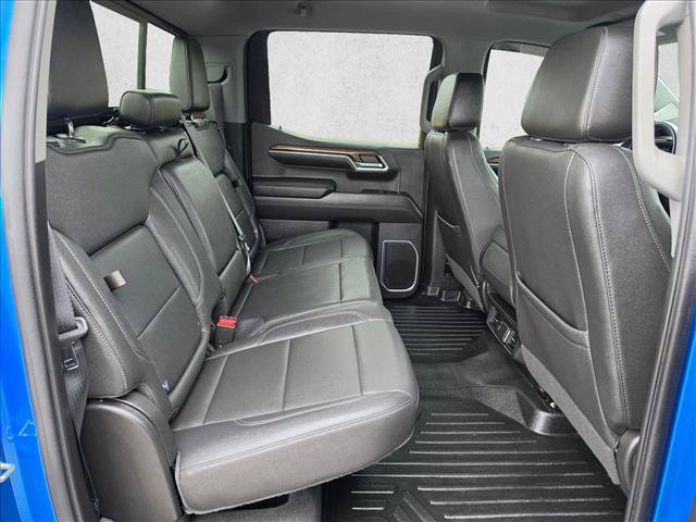 Certified 2022 Chevrolet Silverado 1500 LT w/ Safety Package AWD/4WD image 12