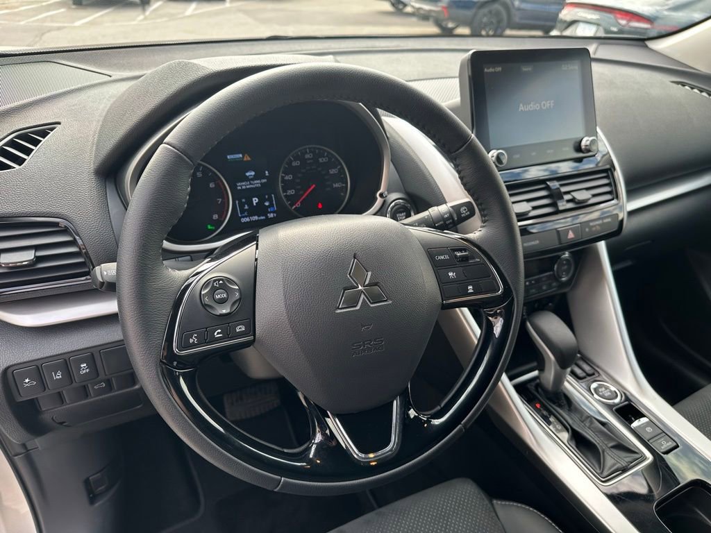 Used 2025 Mitsubishi Eclipse Cross SE image 16