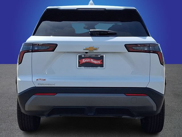 Used 2026 Chevrolet Equinox LT FWD image 5
