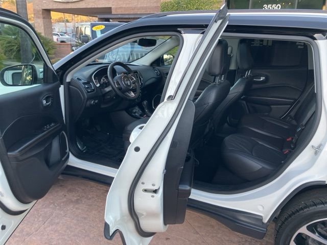 Used 2021 Jeep Compass Limited w/ Sun and Sound Group image 9