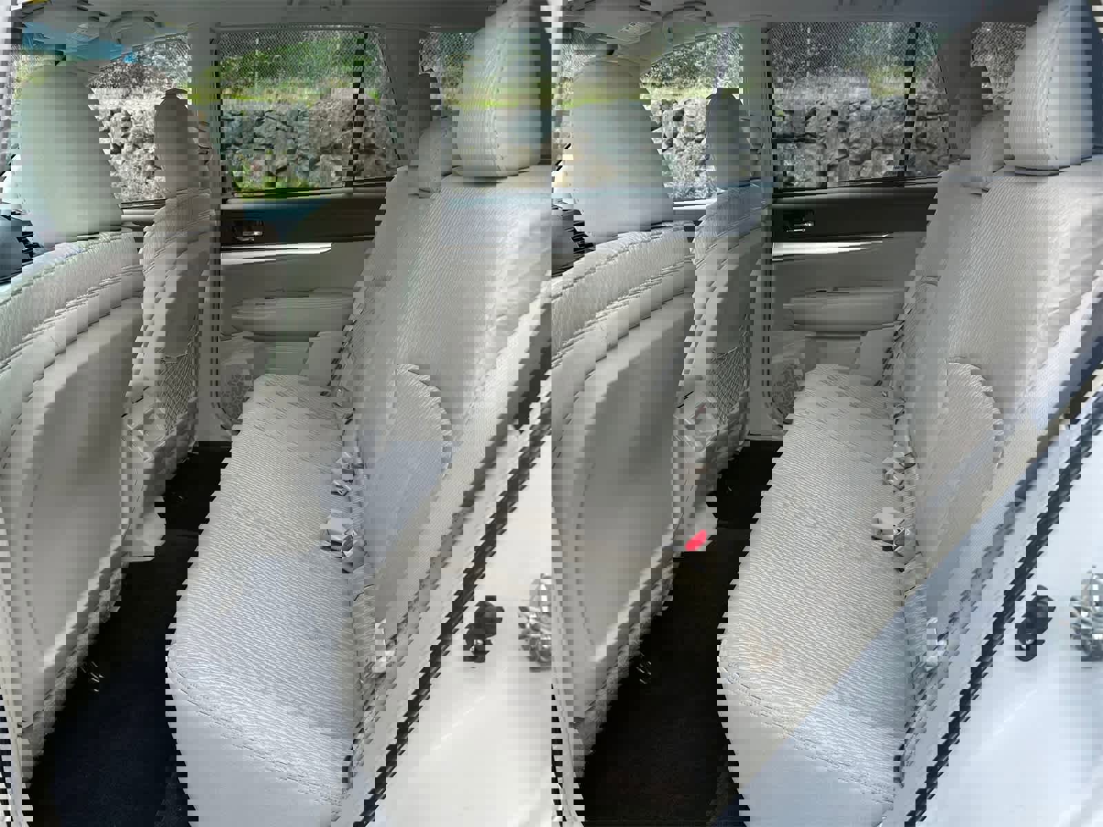 Used 2012 Subaru Outback 2.5i Premium w/ All-Weather Pkg image 11