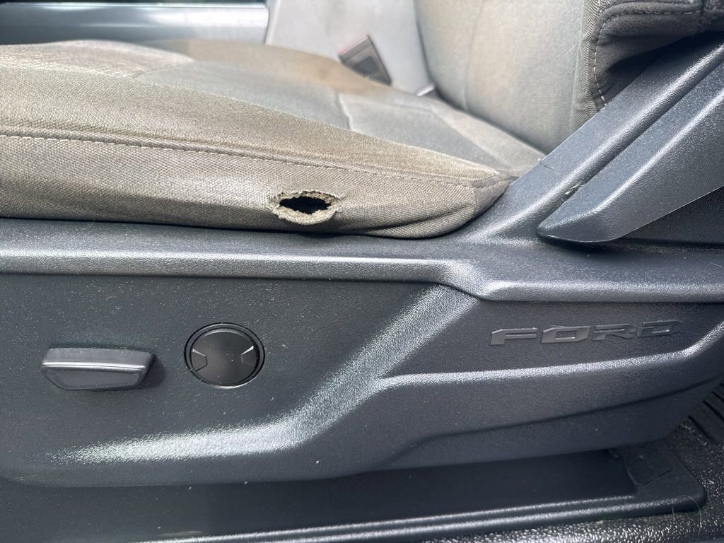 Used 2023 Ford F250 XLT w/ XLT Premium Package image 11