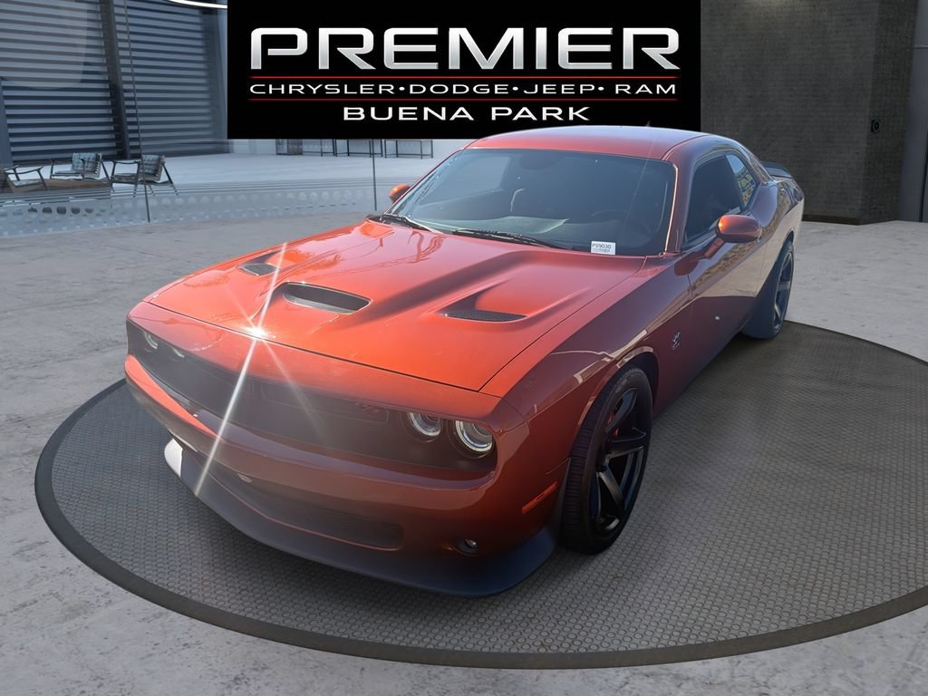 Used 2020 Dodge Challenger R/T Scat Pack w/ Scat Pack Stripe RWD image 1