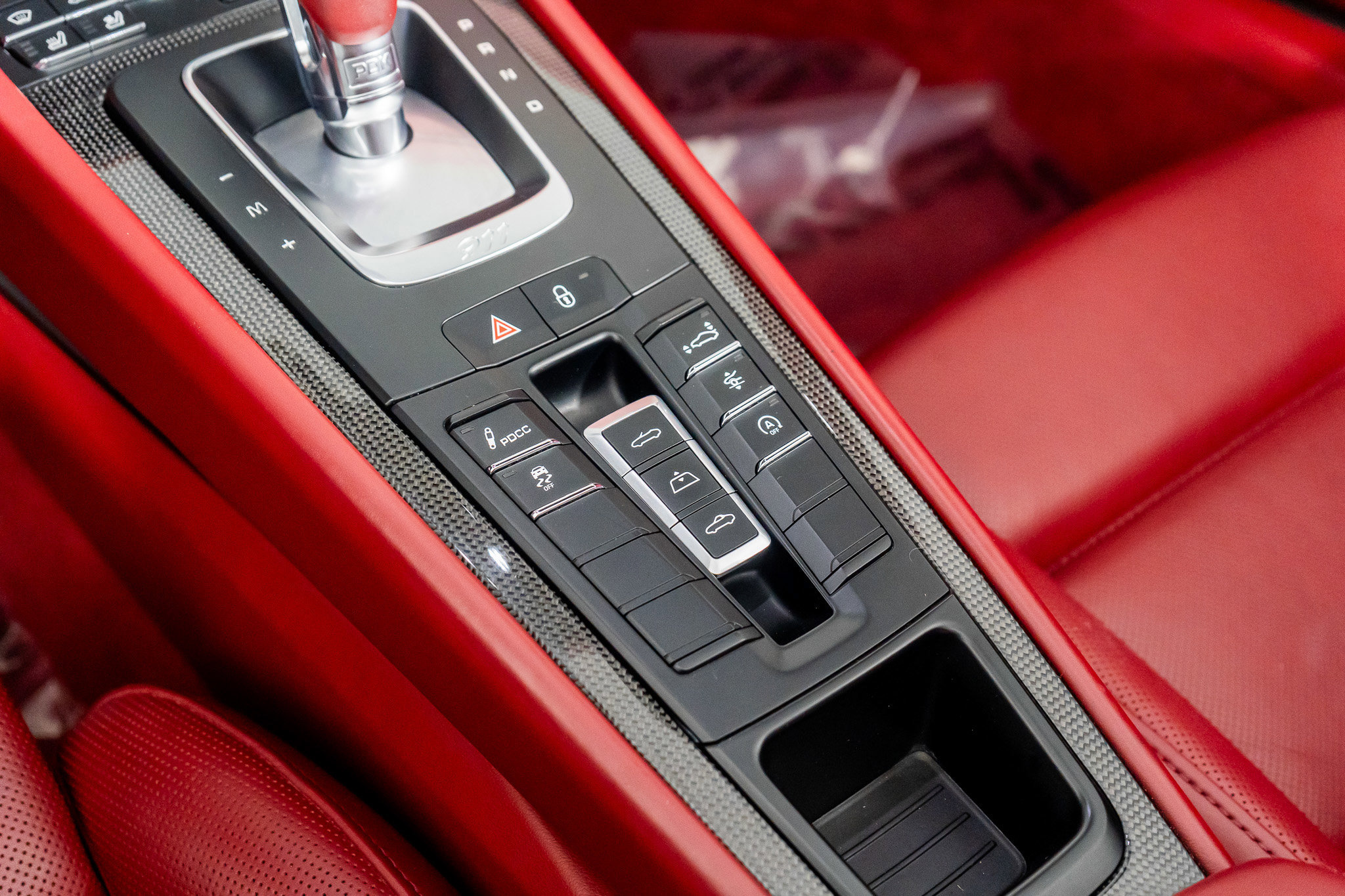 Used 2017 Porsche 911 Turbo S image 32