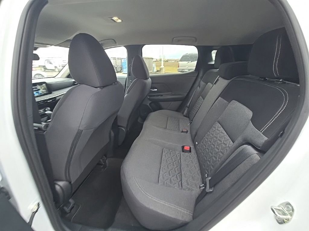 Used 2025 Nissan Kicks SV image 26