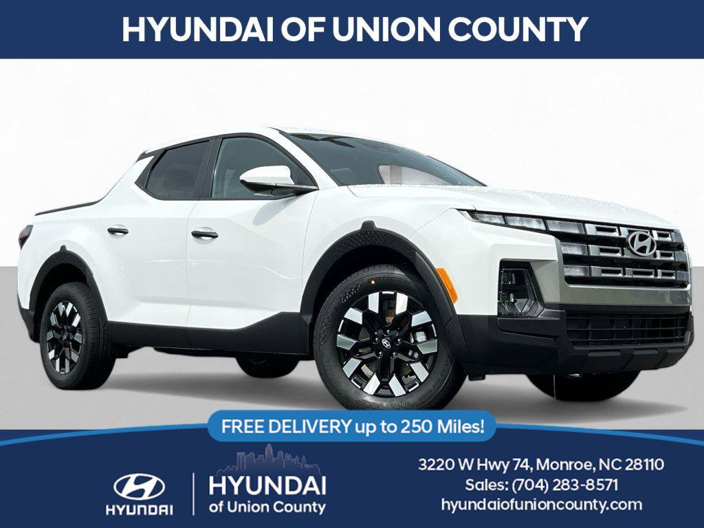 New 2025 Hyundai Santa Cruz SE image 1
