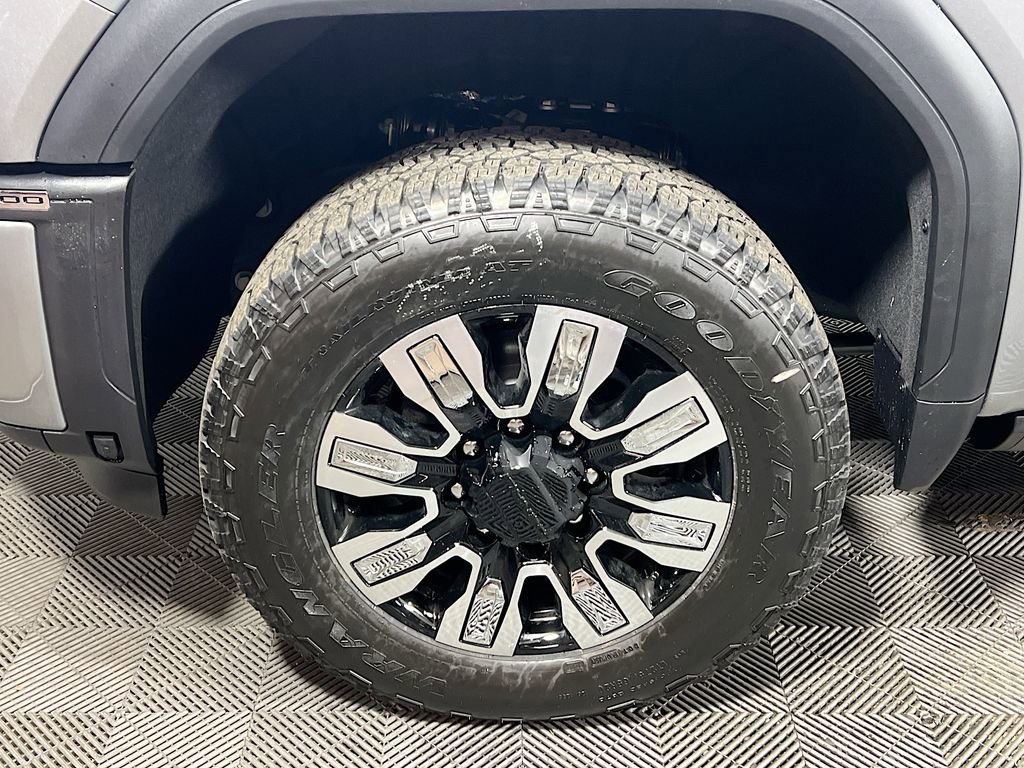 New 2026 GMC Sierra 2500 Denali w/ Denali Reserve Package image 21