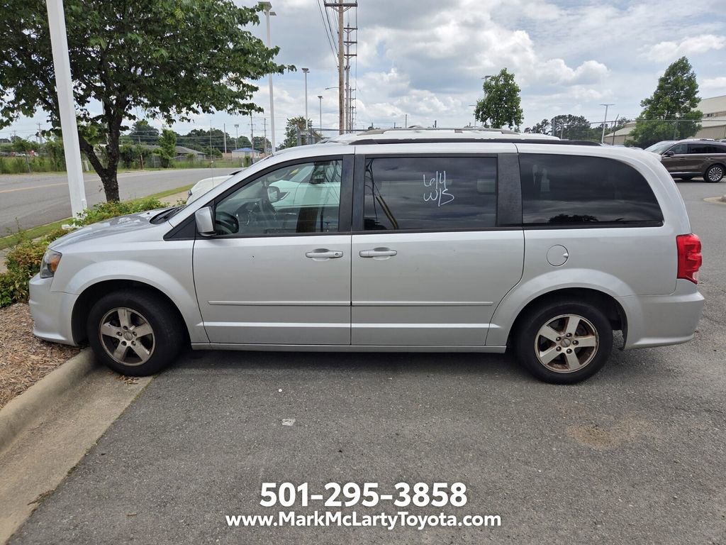 Used 2012 Dodge Grand Caravan SXT FWD image 9