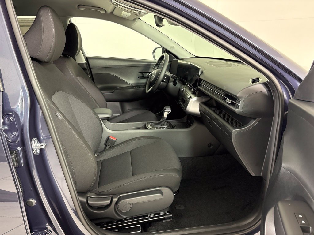 New 2027 Hyundai Kona SEL Sport FWD image 12
