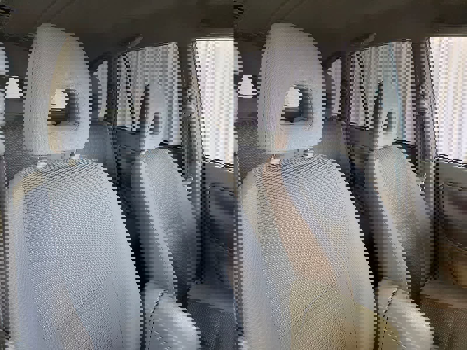 Used 2004 Toyota RAV4 2WD image 12