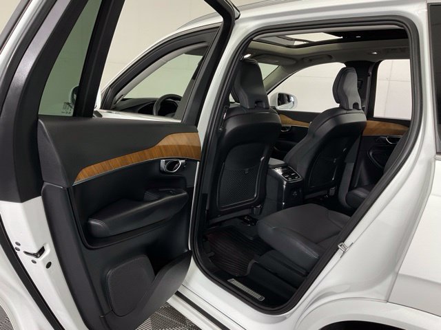 Certified 2024 Volvo XC90 T8 Plus w/ Protection Package Premier AWD/4WD image 29