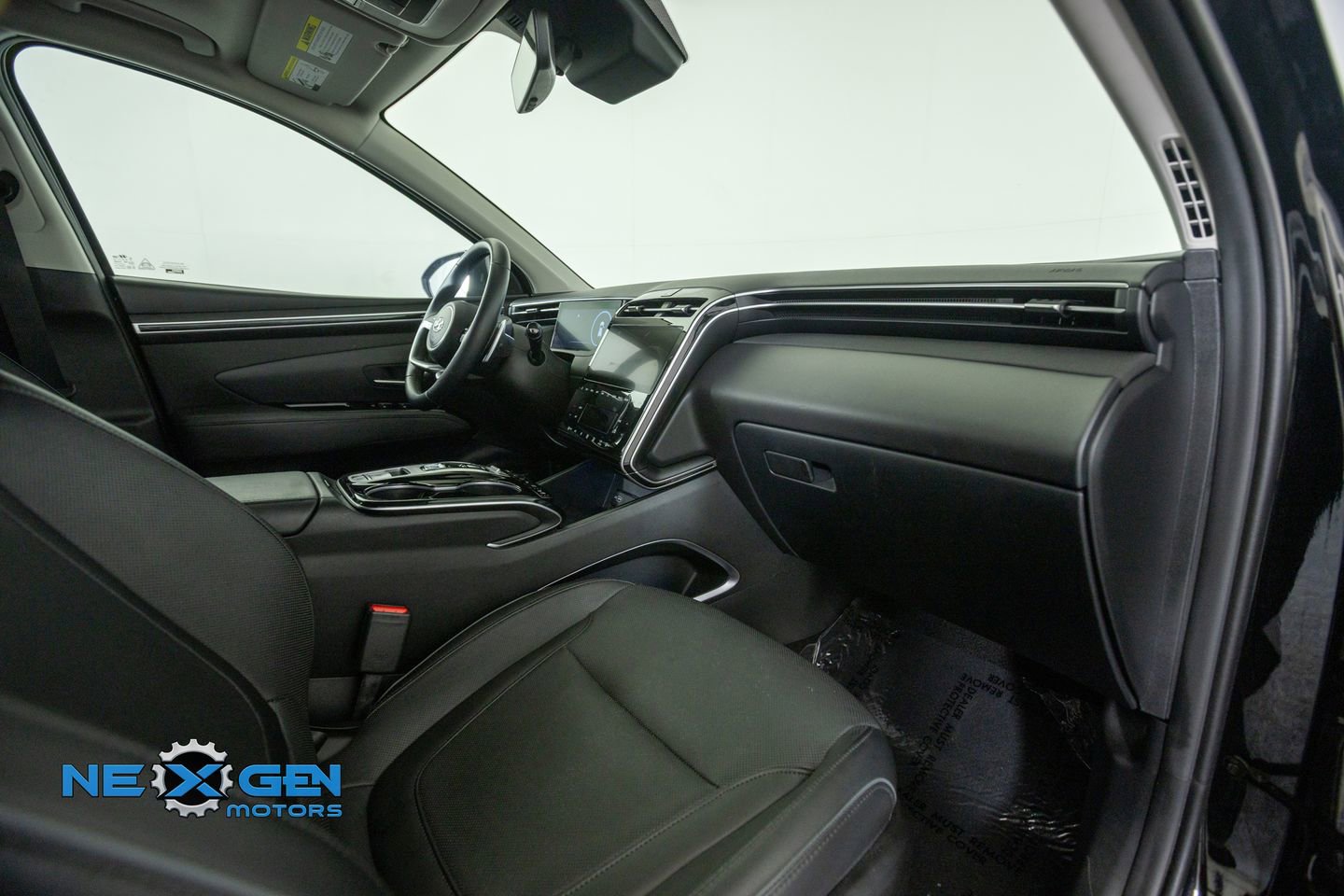 Used 2022 Hyundai Tucson Limited AWD/4WD image 43