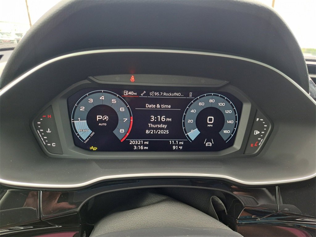 Used 2025 Audi Q3 2.0T Premium image 11