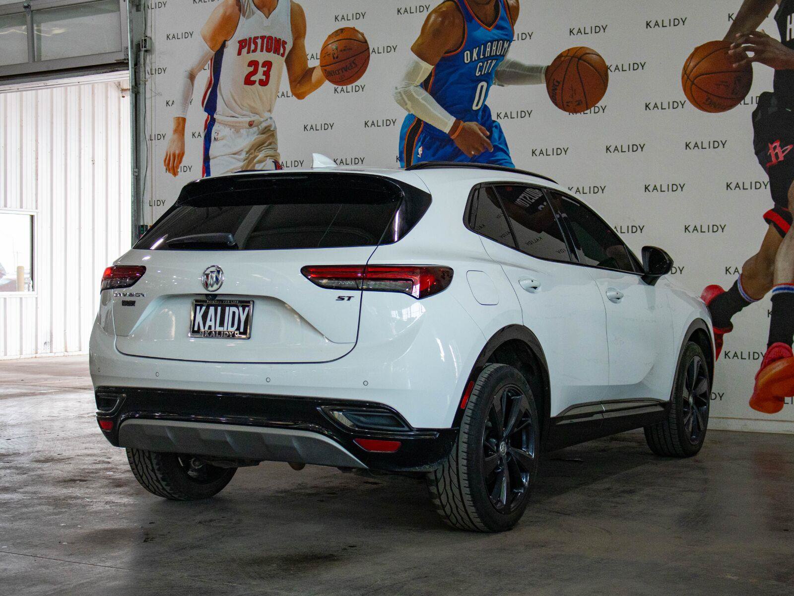 Used 2023 Buick Envision Essence w/ Sport Touring Package FWD image 25