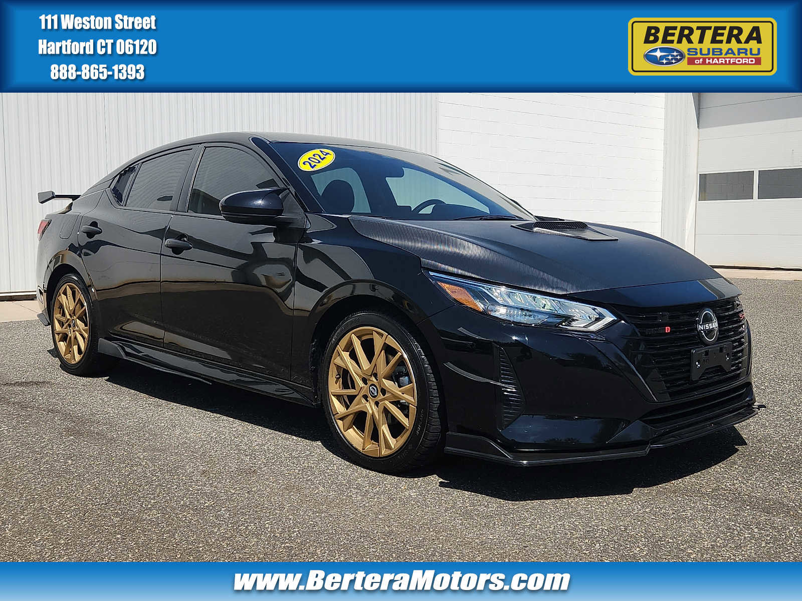Used 2024 Nissan Sentra SR FWD image 1