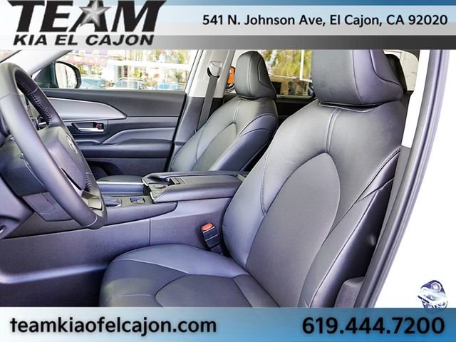 Used 2026 Toyota Grand Highlander XLE image 16