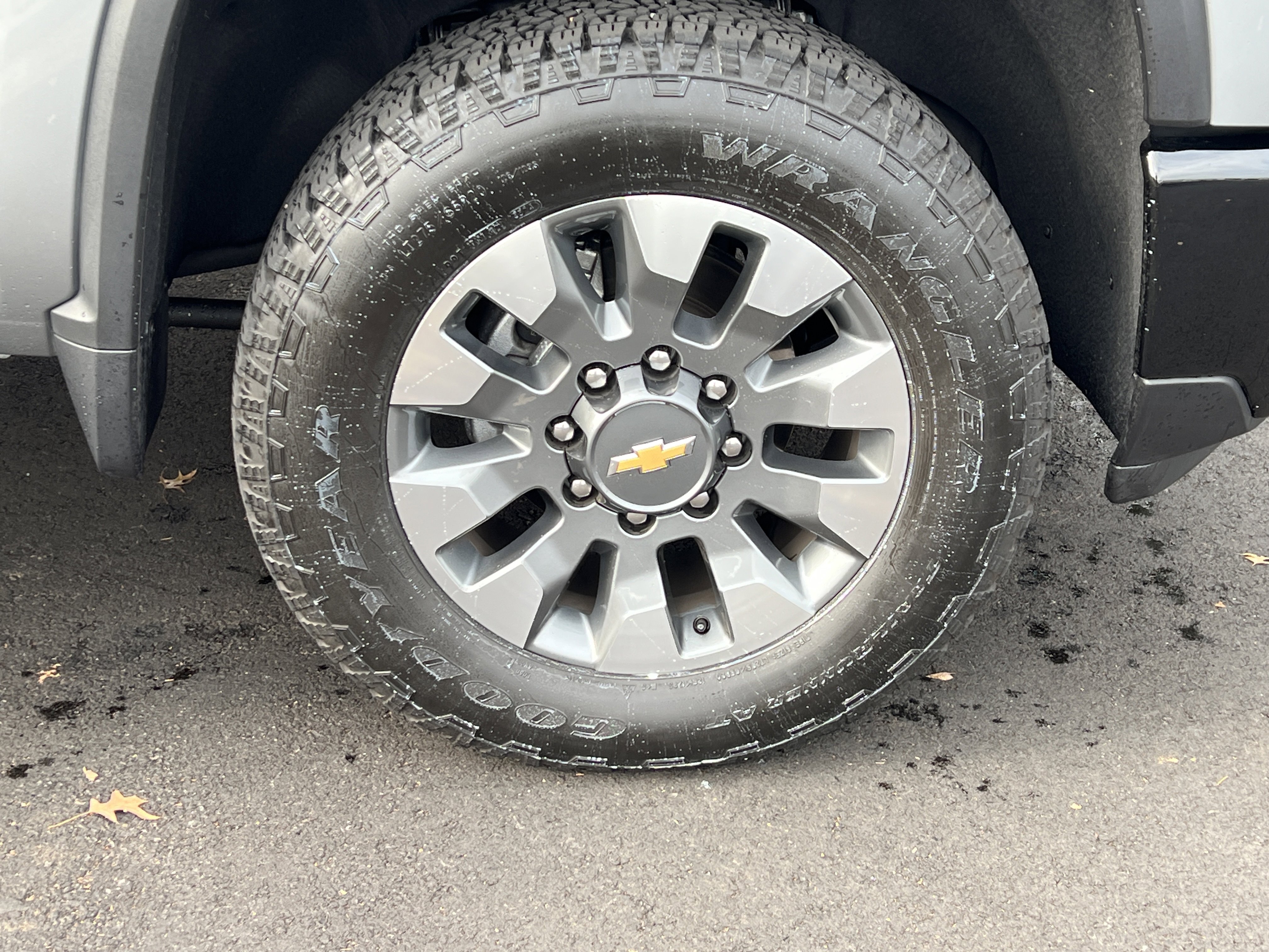 Certified 2025 Chevrolet Silverado 2500 Custom image 13