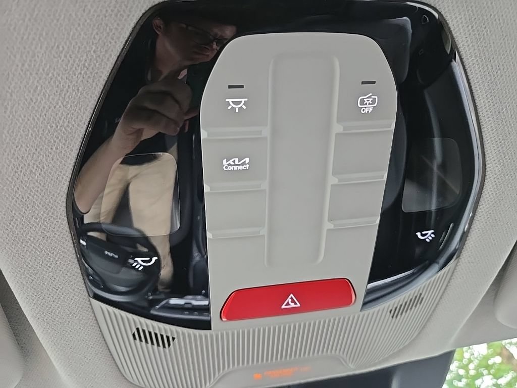 Certified 2025 Kia K4 EX FWD image 27