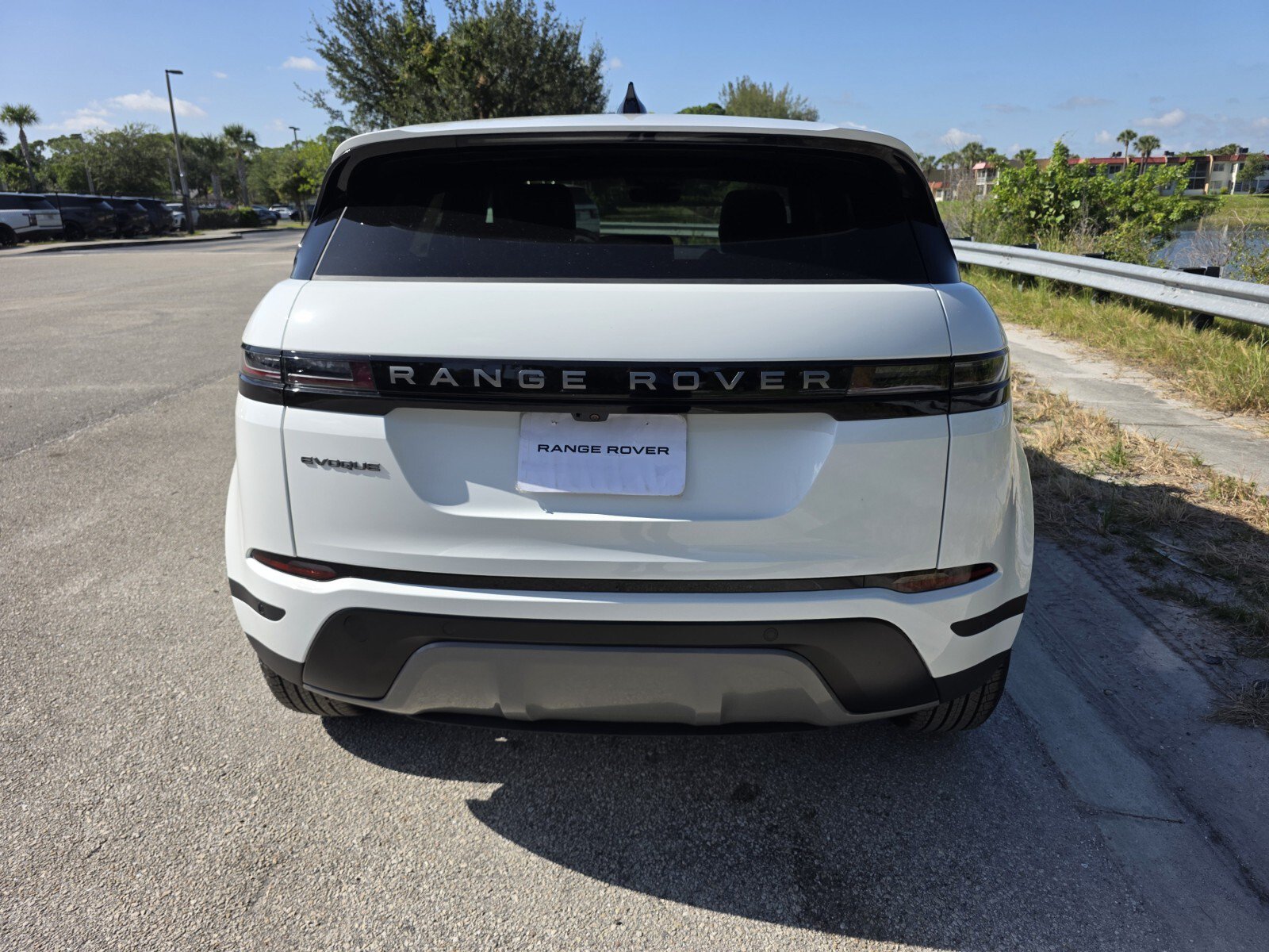 New 2026 Land Rover Range Rover Evoque S AWD/4WD image 6