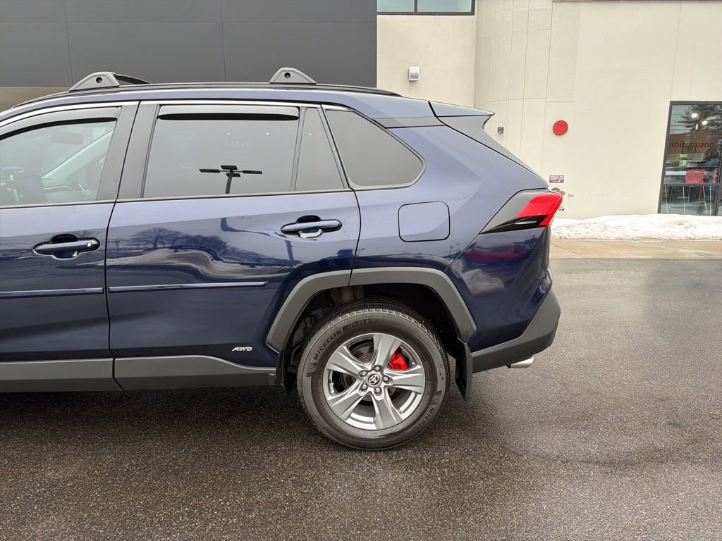 Used 2024 Toyota RAV4 XLE w/ Convenience Package image 9