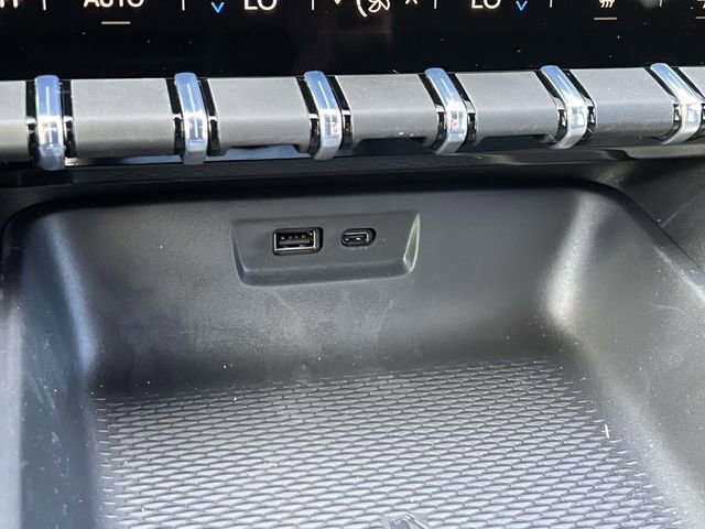 New 2026 GMC Terrain AT4 w/ Convenience Package III image 23