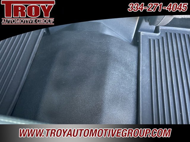 Used 2017 Nissan Titan S image 39