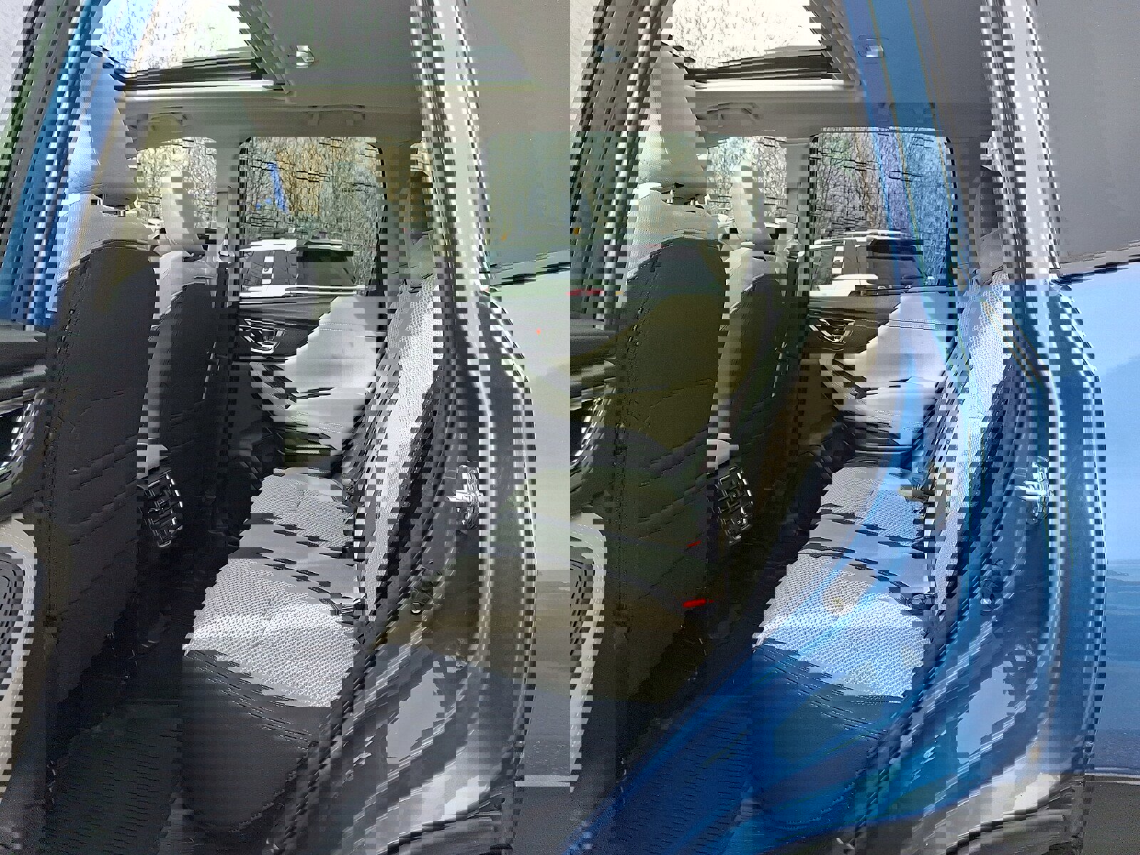 Certified 2023 Subaru Forester Premium image 10