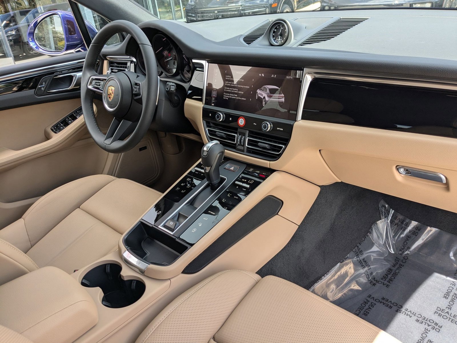 New 2026 Porsche Macan image 27