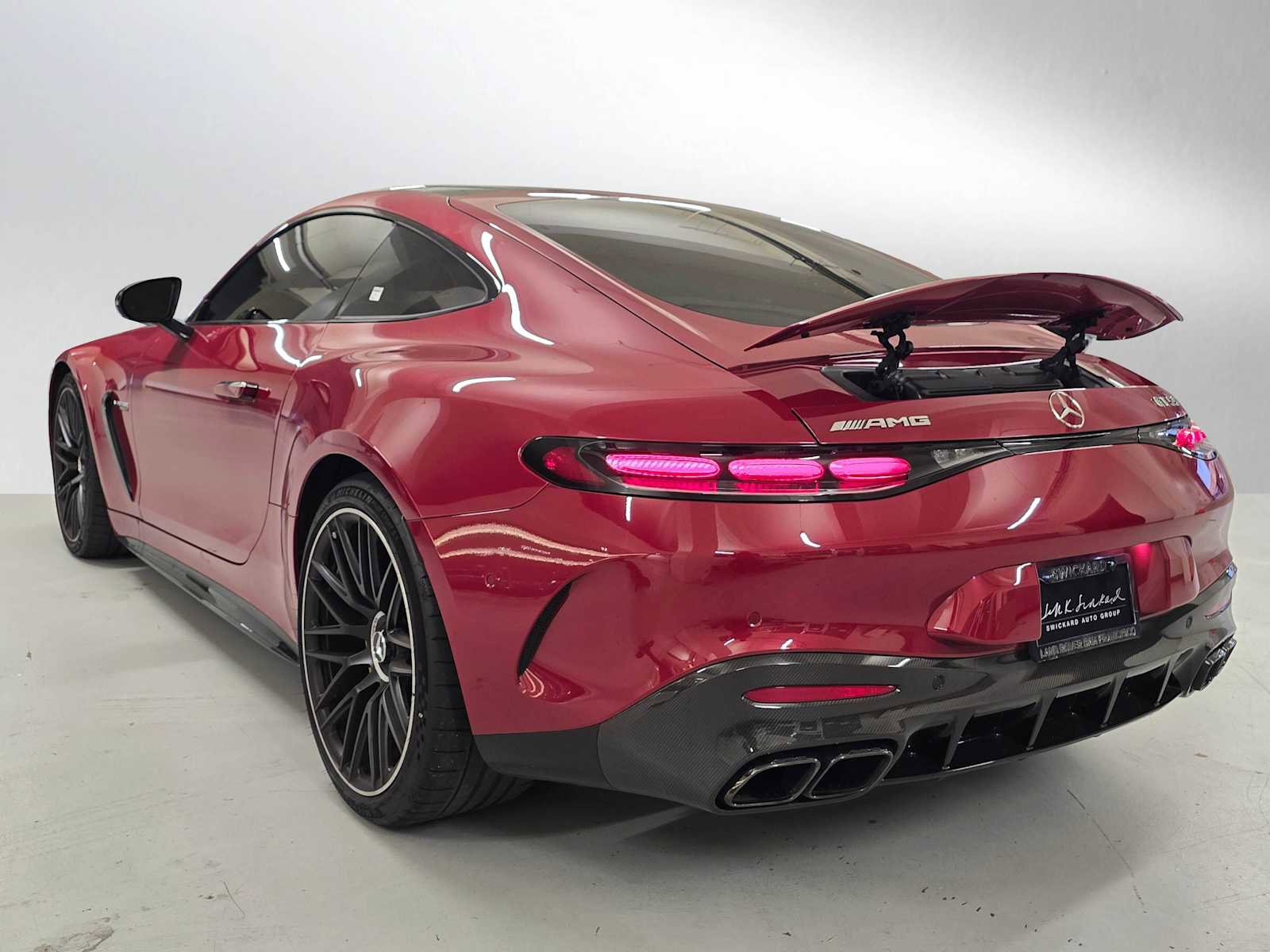 Used 2024 Mercedes-Benz AMG GT 55 image 3