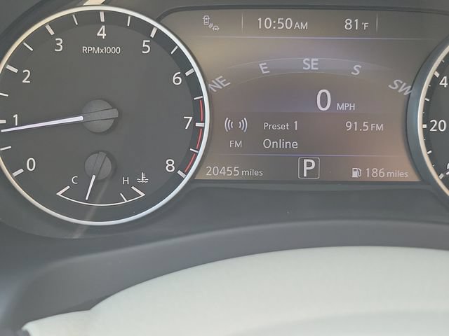 Used 2018 Nissan Murano SV FWD image 17