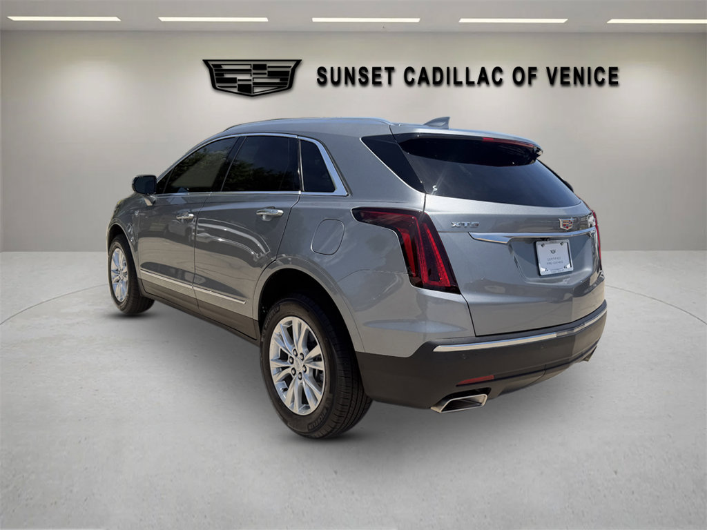Certified 2025 Cadillac XT5 Luxury FWD image 5