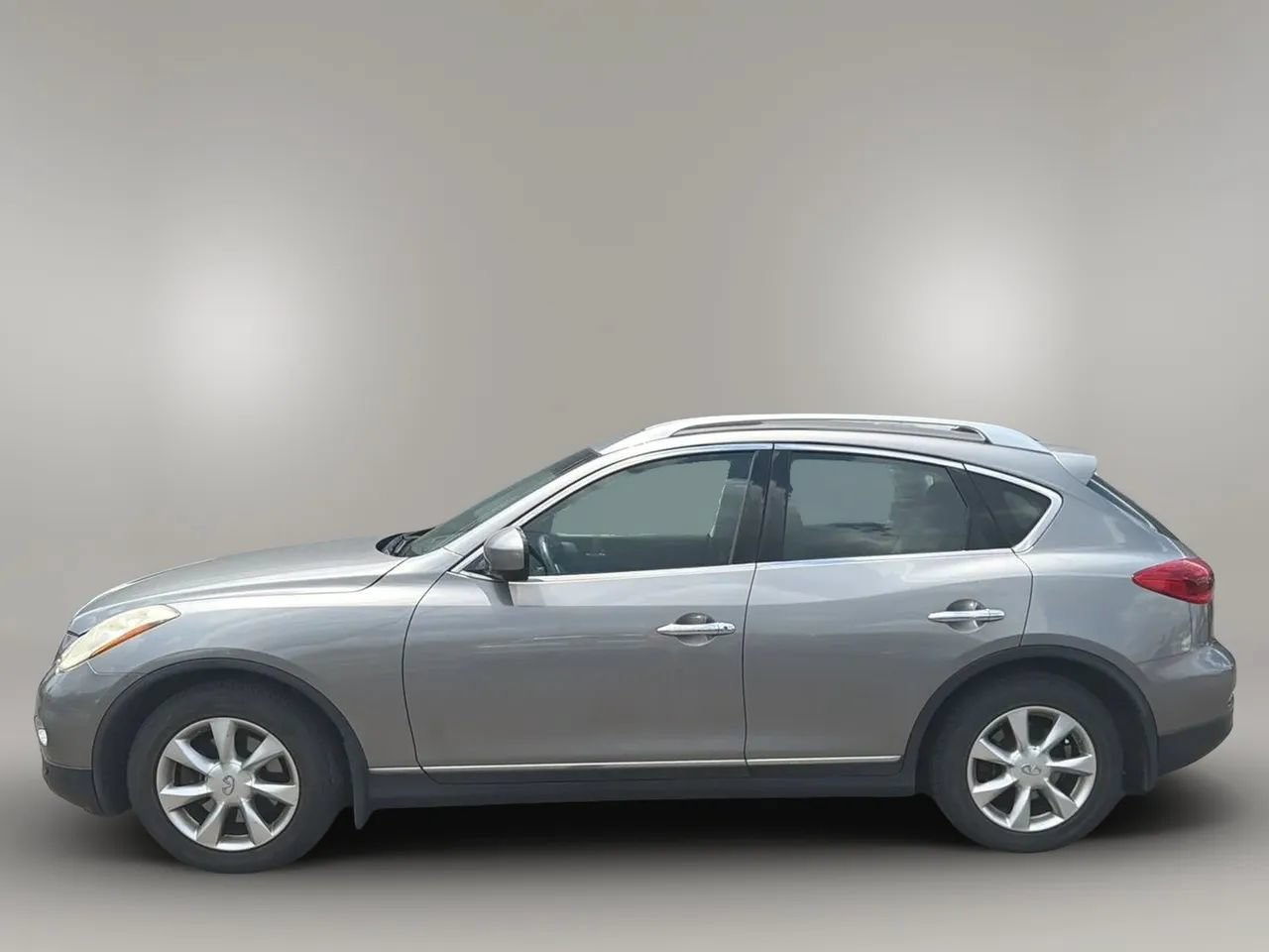 Used 2010 INFINITI EX35 Journey AWD/4WD image 2