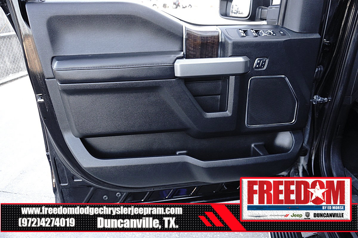 Used 2017 Ford F250 Platinum w/ Platinum Ultimate Package AWD/4WD image 38