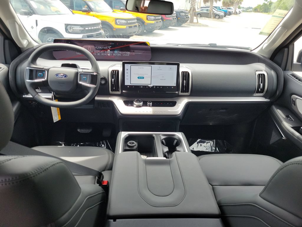 New 2026 Ford Expedition Max Active AWD/4WD image 13