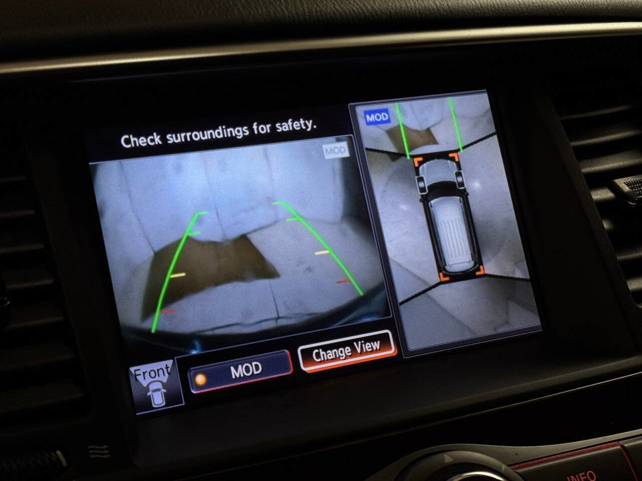 Used 2017 Nissan Armada SL image 58