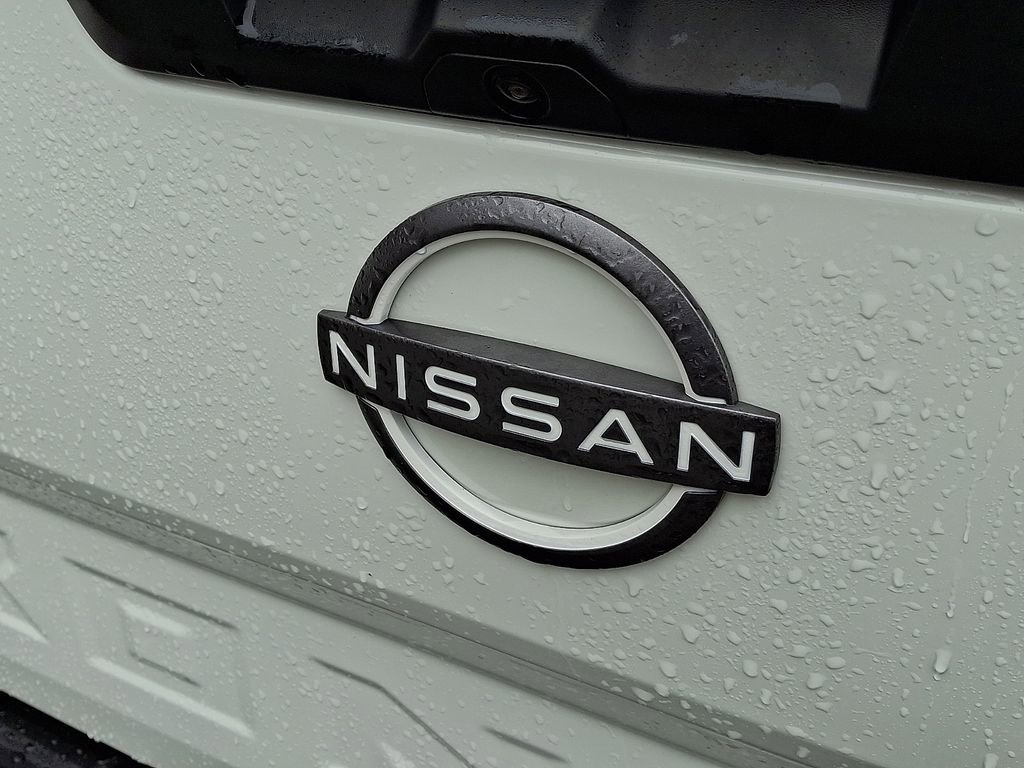 Used 2023 Nissan Frontier SV w/ Tow Package image 29