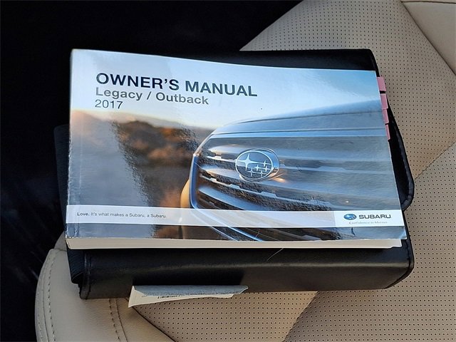 Used 2017 Subaru Outback 3.6R Limited image 30