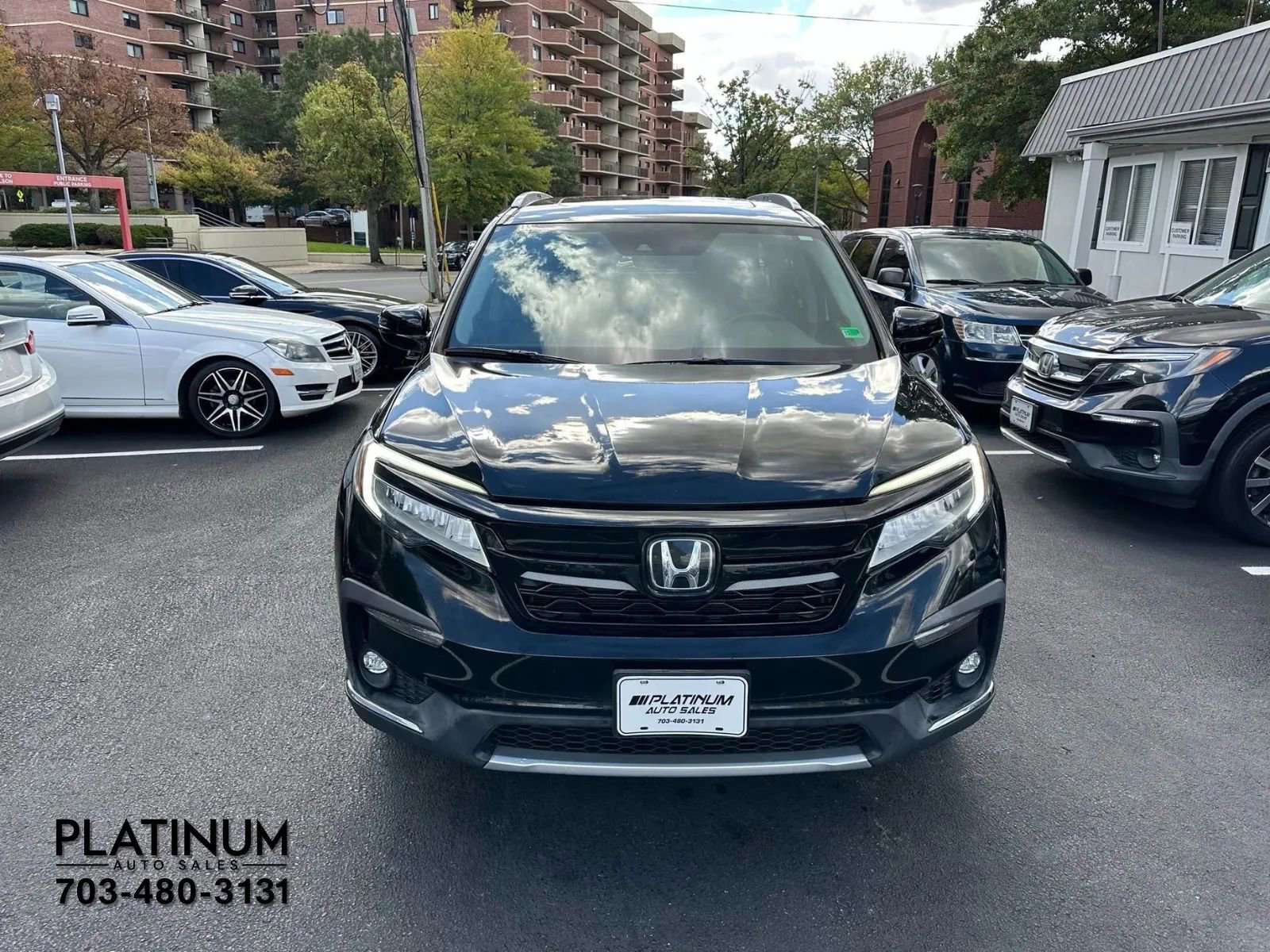 Used 2019 Honda Pilot Touring image 5