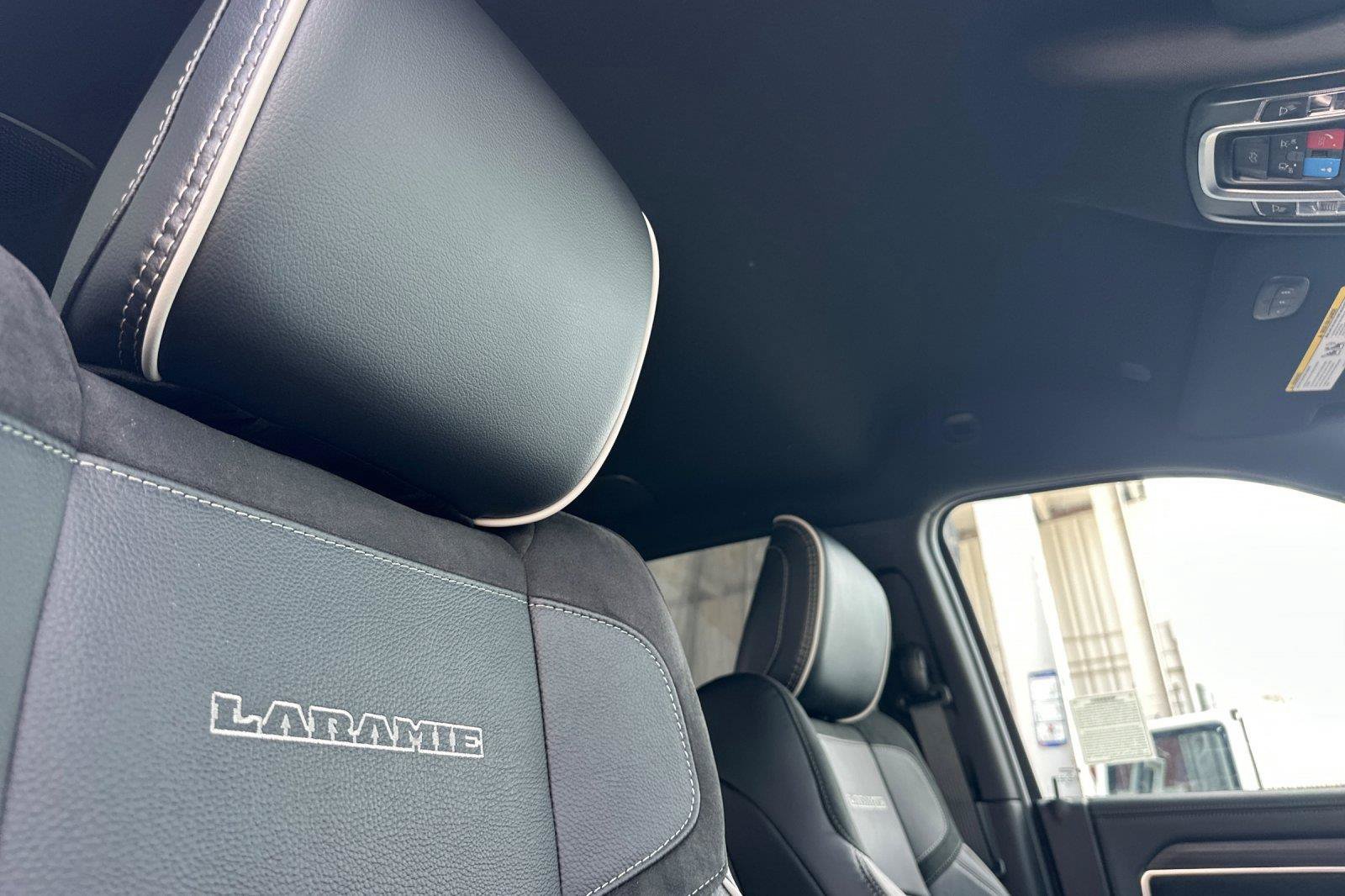 New 2026 RAM 3500 Laramie AWD/4WD image 15
