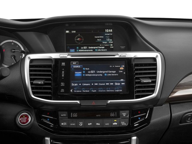 Used 2017 Honda Accord EX-L image 10