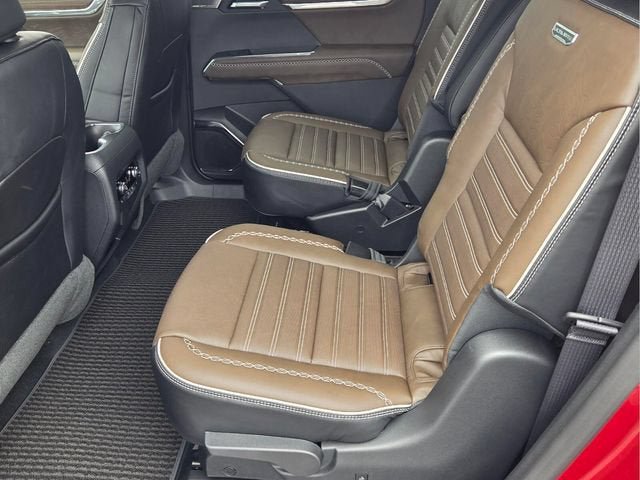 New 2026 GMC Acadia Denali Ultimate FWD image 12