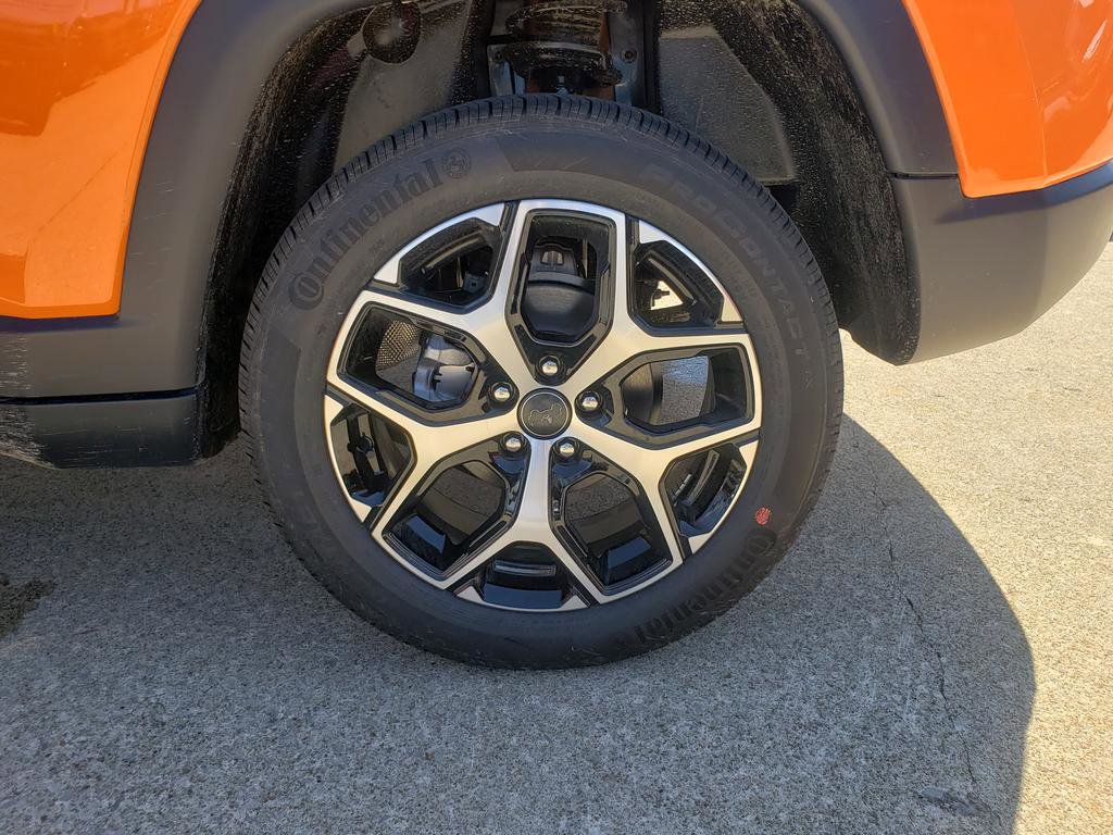 New 2026 Jeep Compass Limited AWD/4WD image 24