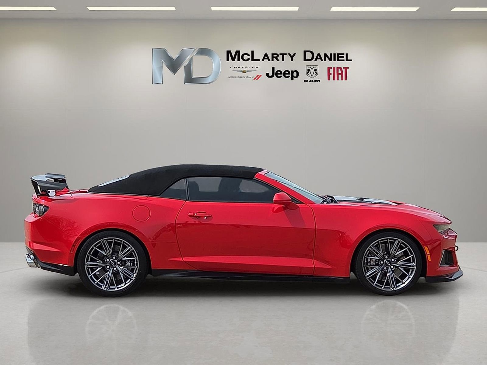 Used 2022 Chevrolet Camaro ZL1 image 6